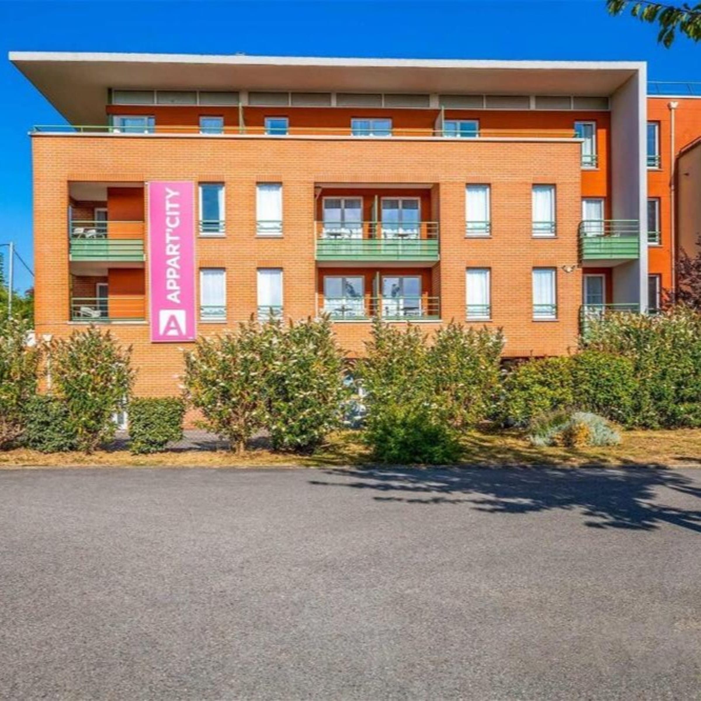 Appart'City Confort St Quentin En Yvelines Bois d'Arcy — visuel 1
