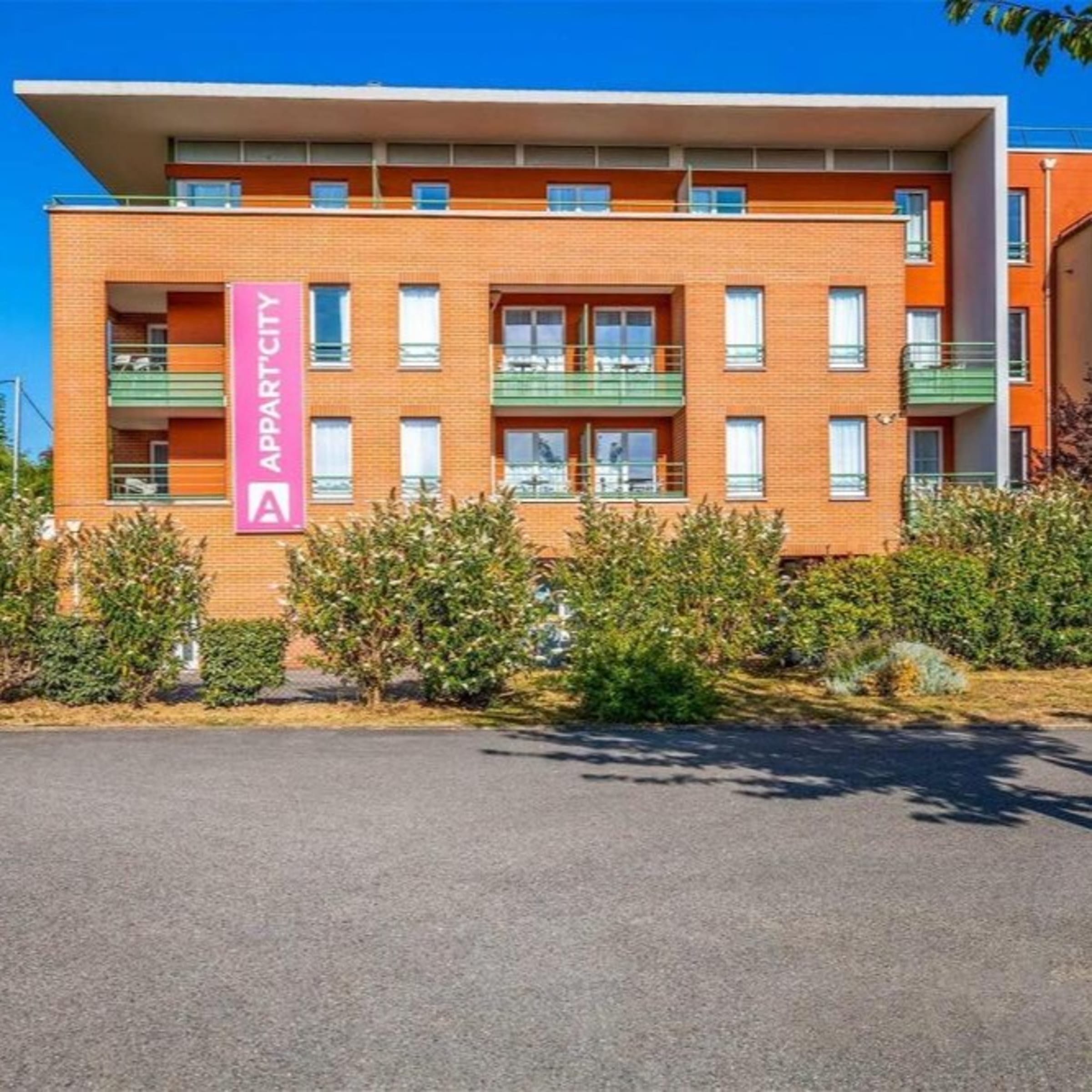 Appart'City Confort St Quentin En Yvelines Bois d'Arcy — Bois-d'Arcy
