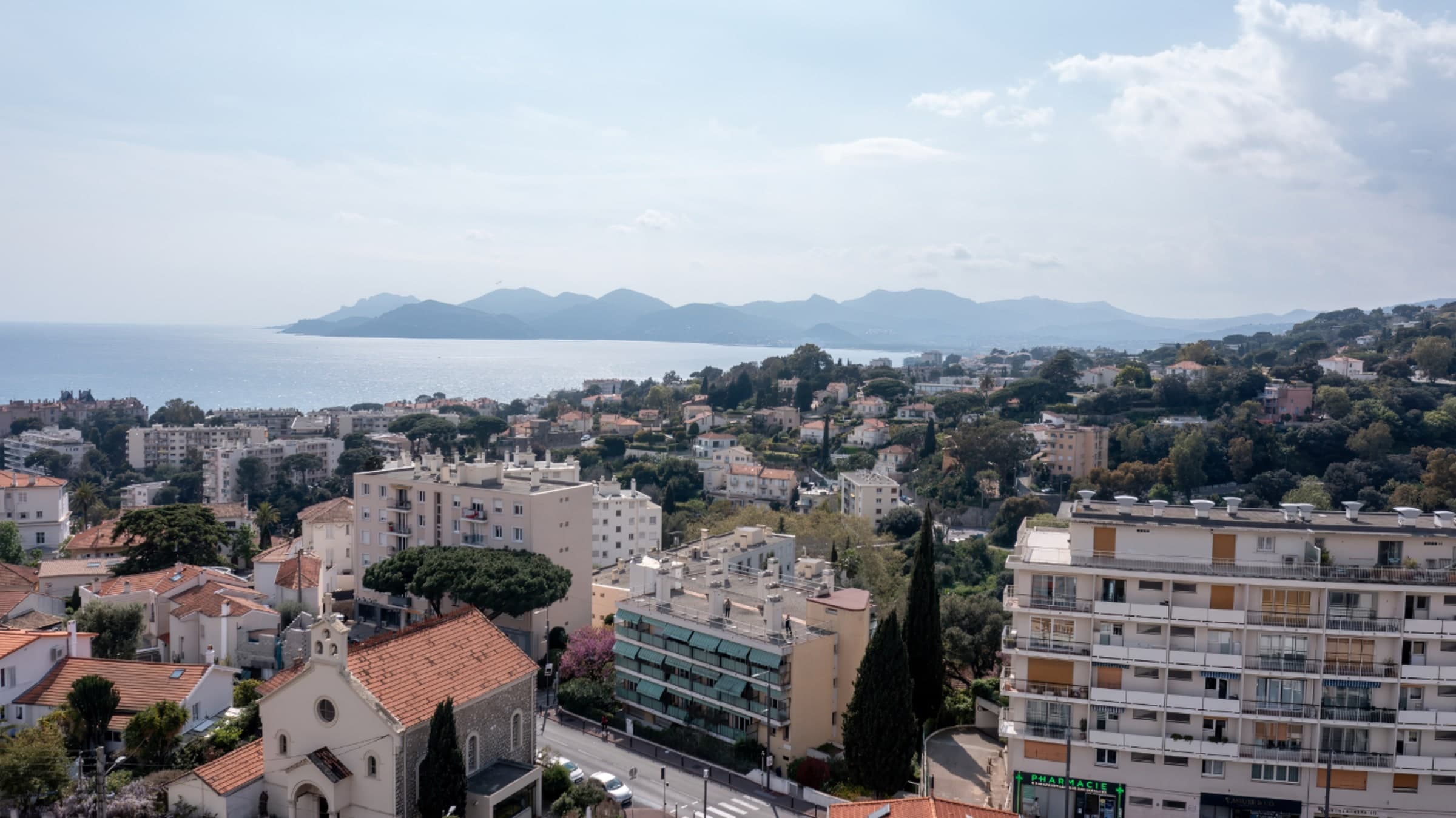 CANNES : Villa Azur — programme immobilier neuf à Cannes, photo 4