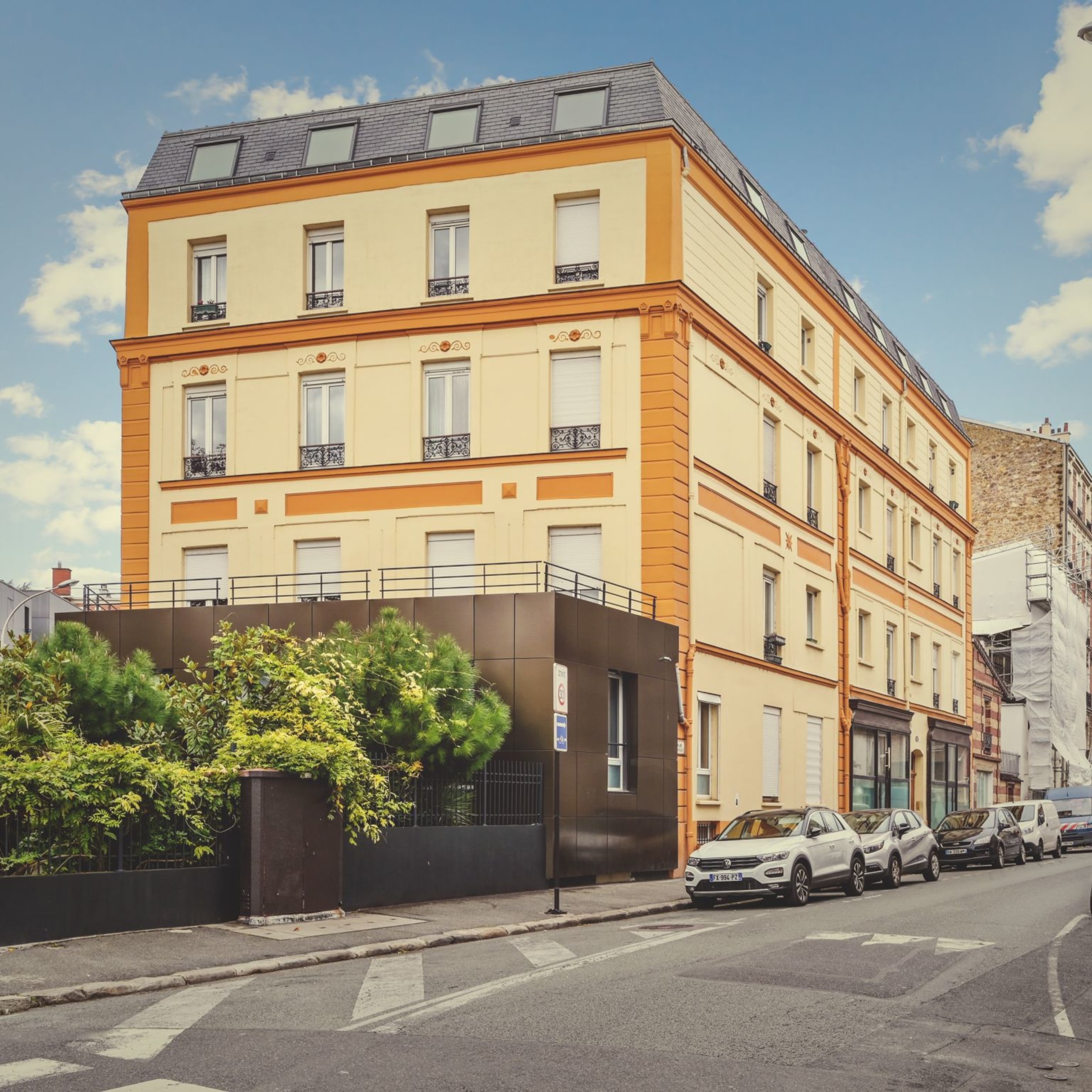 CARRE BROSSOLETTE — Ivry-sur-Seine