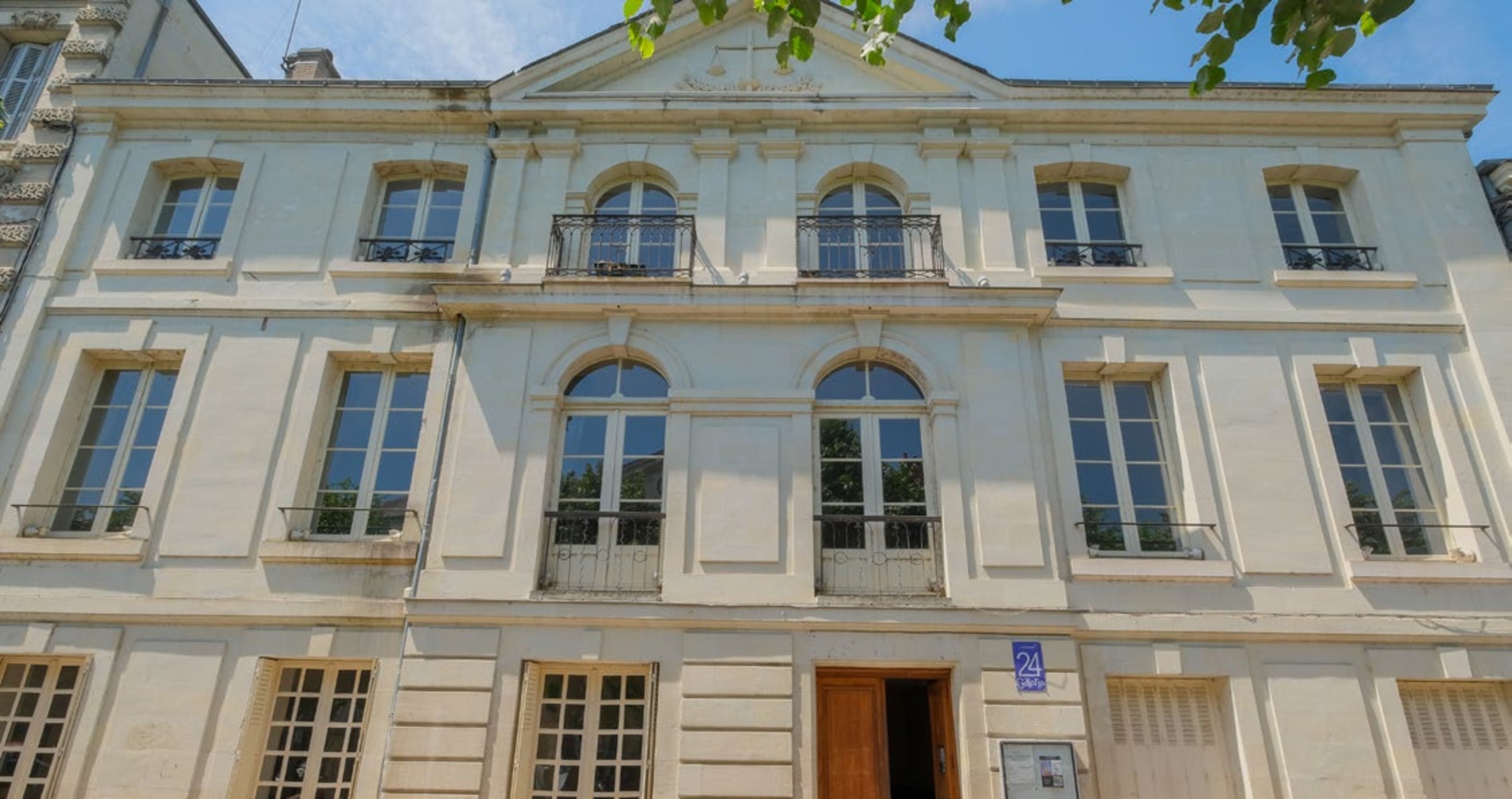CHINON : Général de Gaulle — Chinon