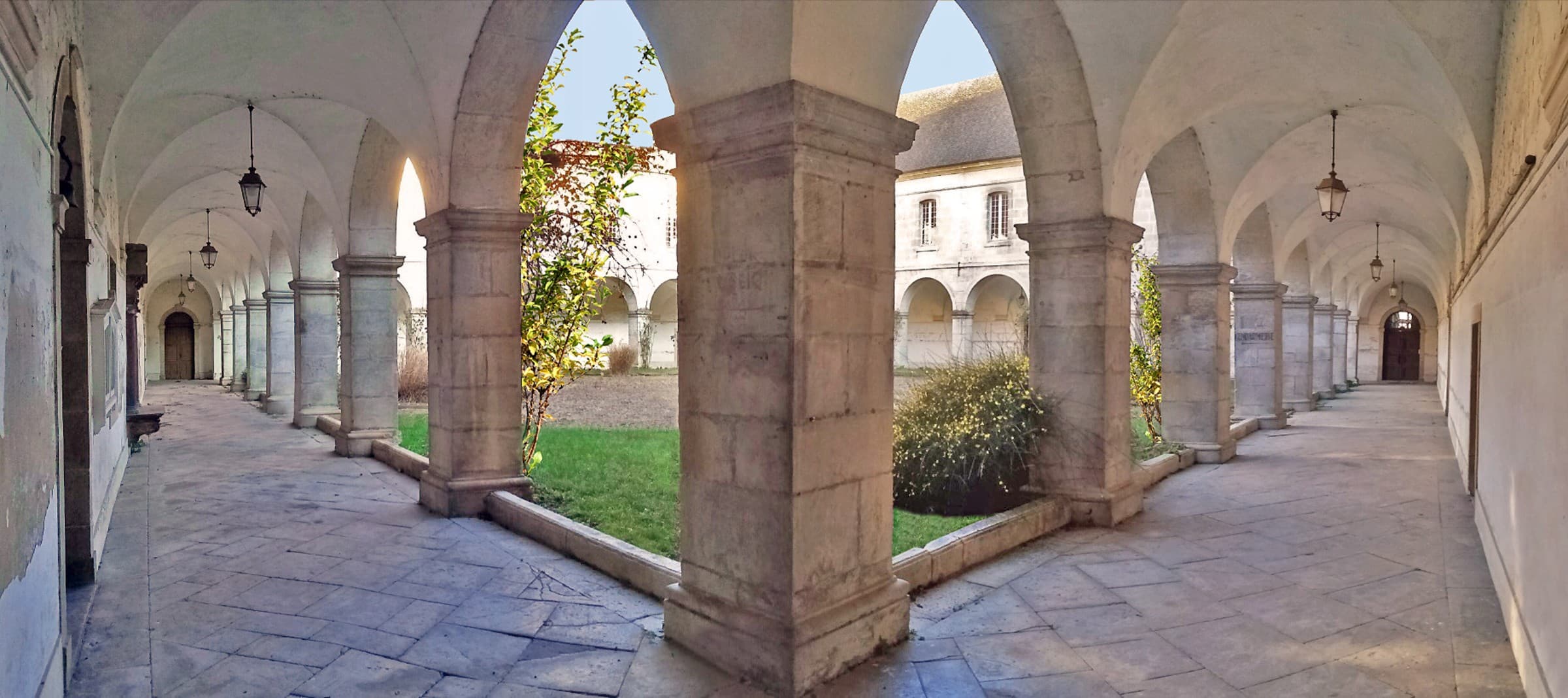 DOLE : Le Cloître des Cordeliers — programme immobilier neuf à Dole, photo 1