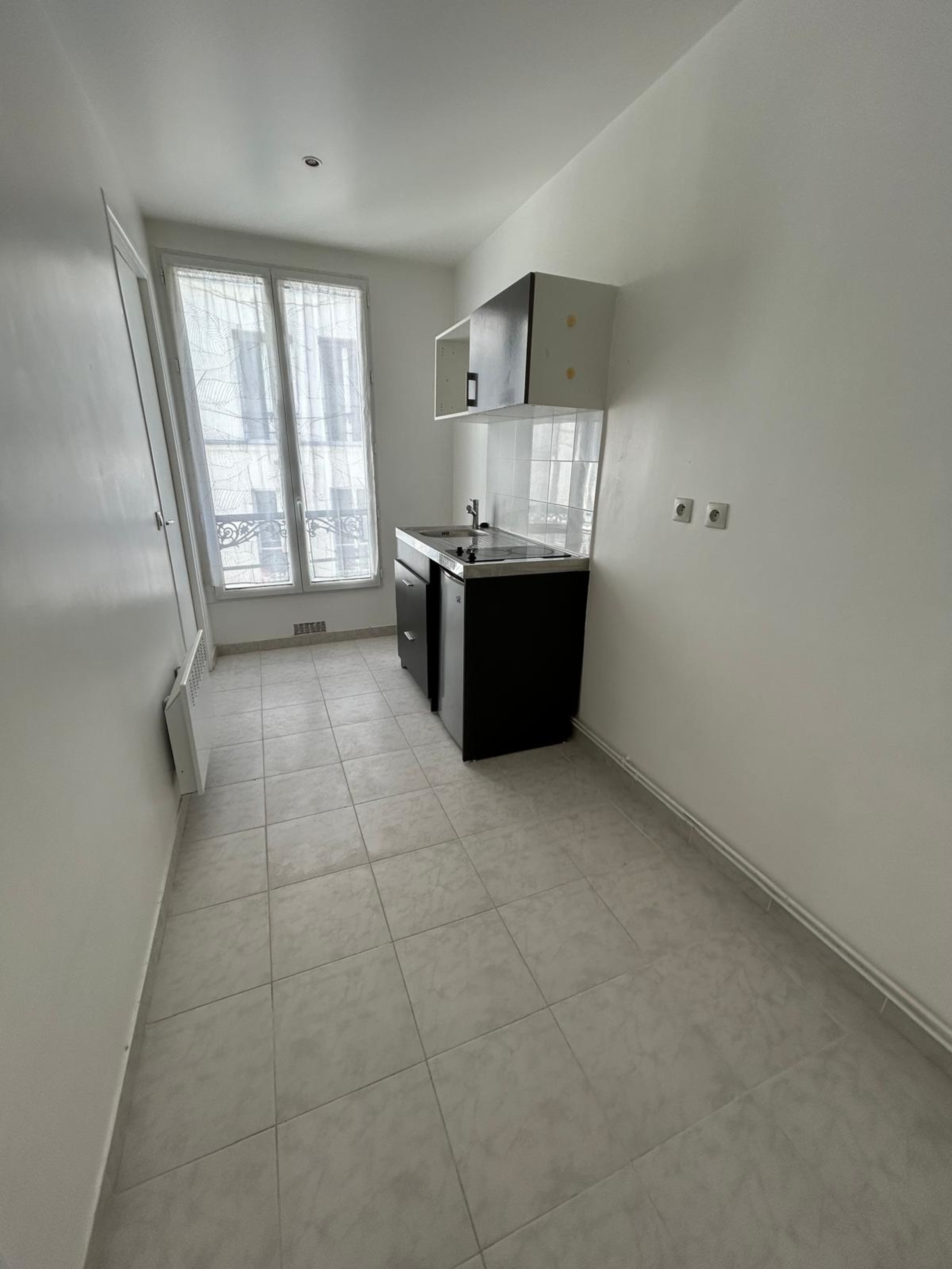 LE 17 BIS — Paris 11e Arrondissement