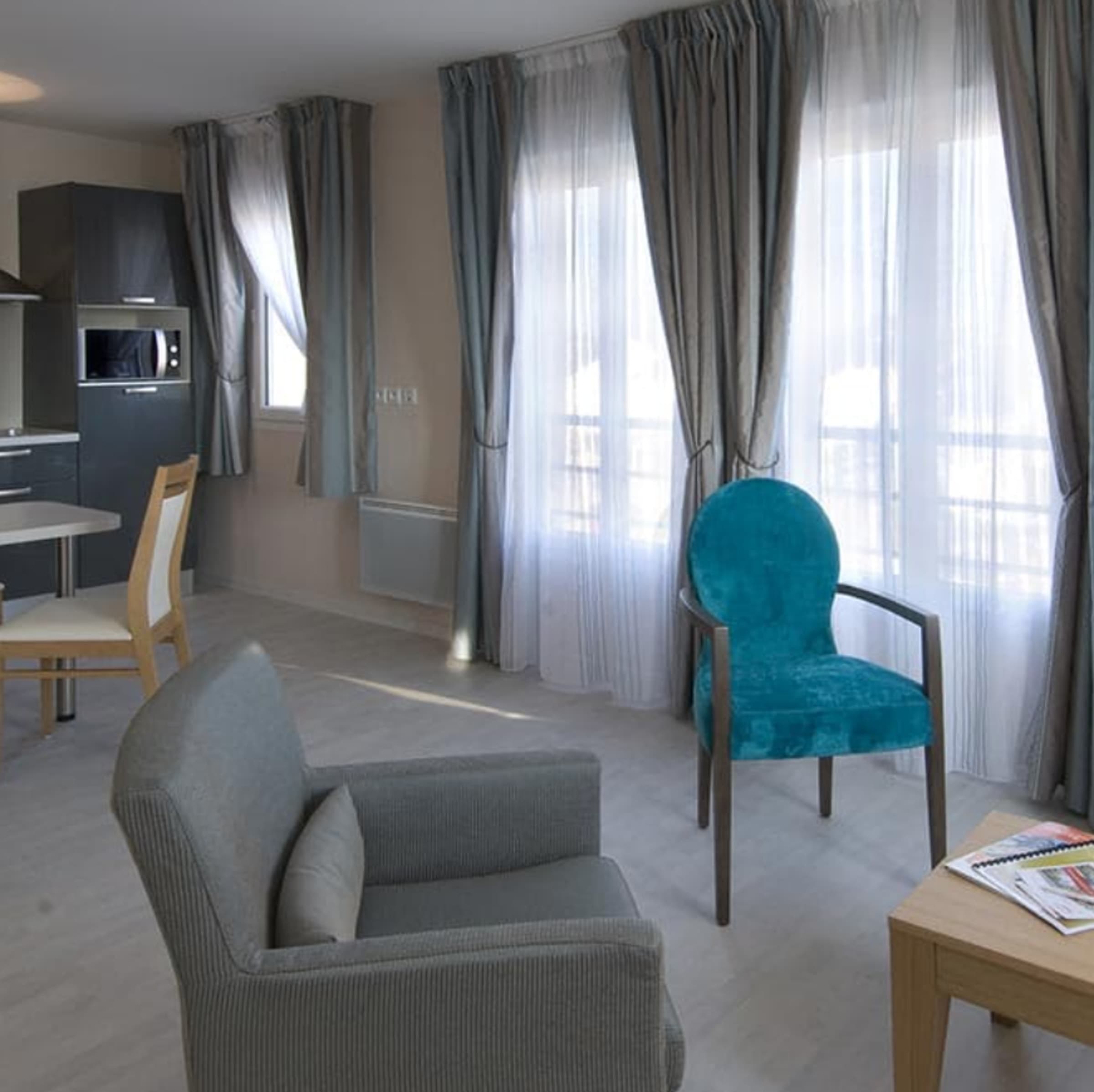 Le Jardin Fleuri — visuel 2