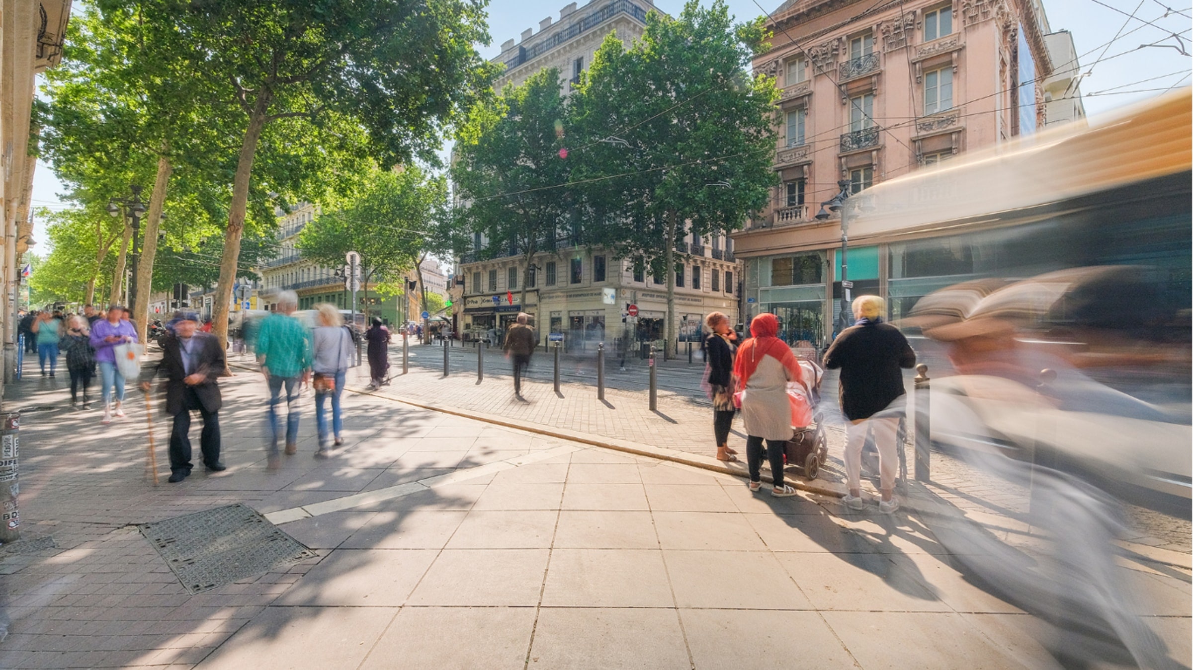 MARSEILLE : La Canebière — Marseille 1er Arrondissement