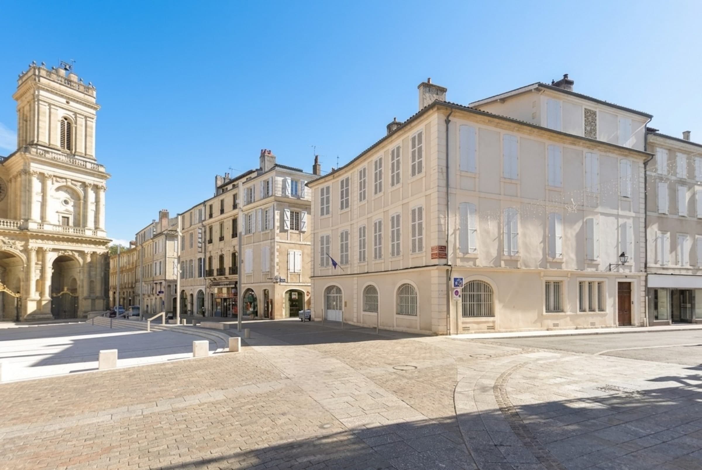 PLACE SALUSTE DU BARTAS — visuel 1