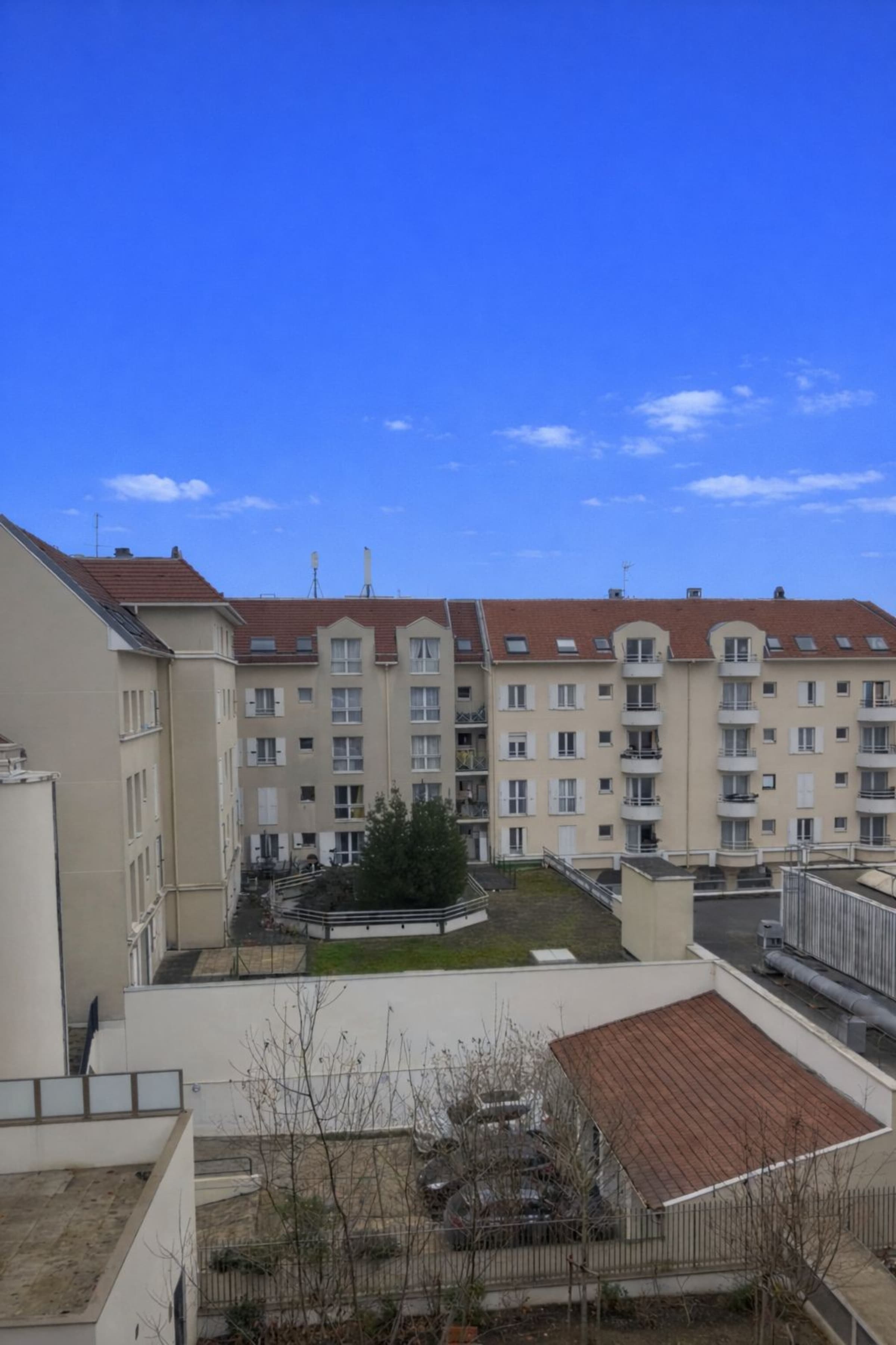 RUEIL MALMAISON — visuel 3