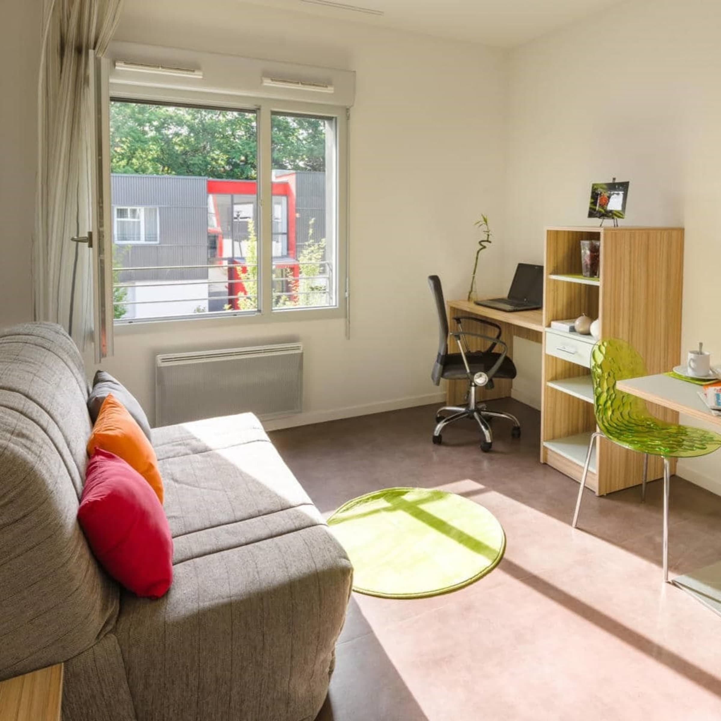 Studently Les Arlézines — visuel 2